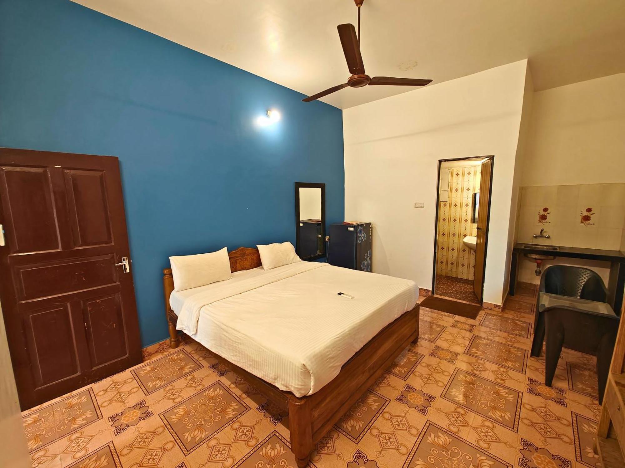 Отель Calangute Turista Экстерьер фото