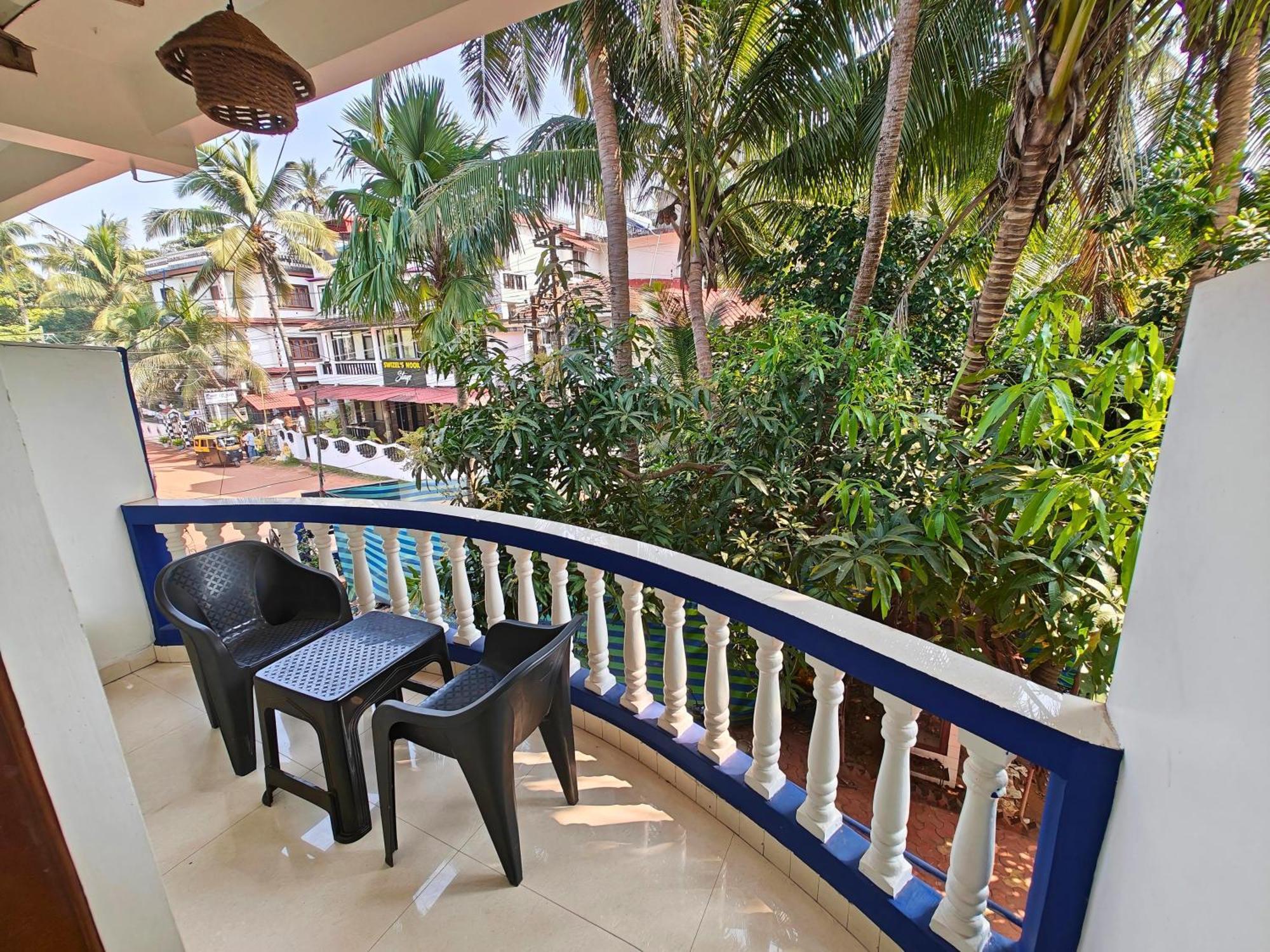 Отель Calangute Turista Экстерьер фото